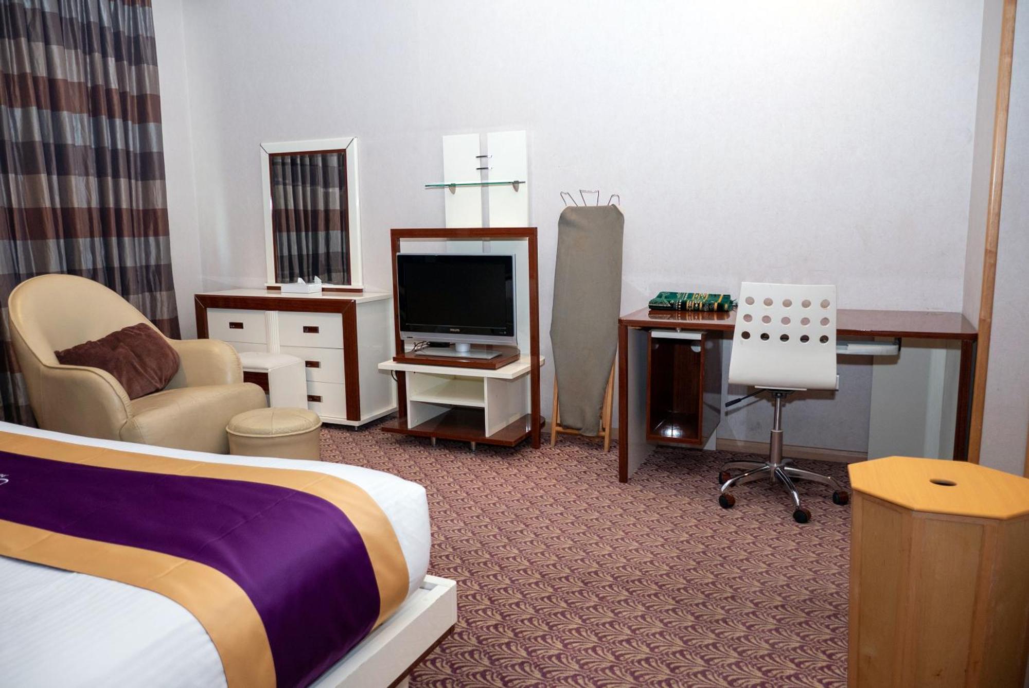 One Pavilion Luxury Serviced Apartments Manáma Exteriér fotografie